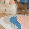 Taş renkli omuz bezi konsept ürün fotoğrafı
